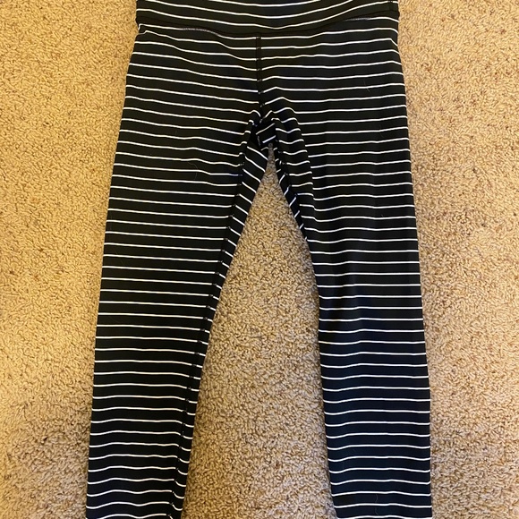 Stripe 3/4 length Leggings - Picture 1 of 2